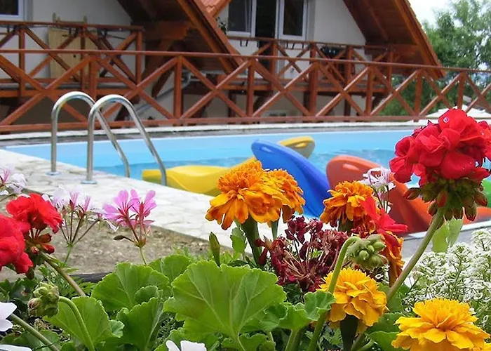Holidaysport Haus 公寓 Balatongyörök